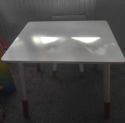 Photo of free Kids table and chair (Little ridge avenue TN37) #2