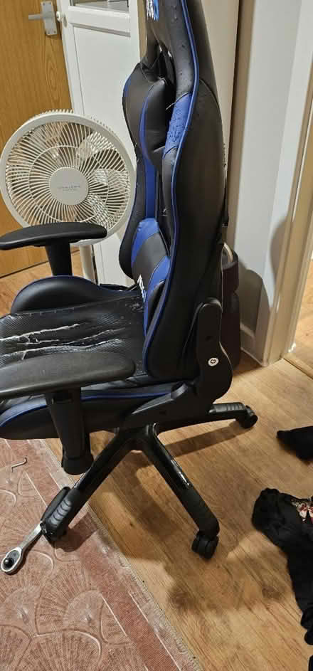 Photo of free Gaming chair (Fenny Stratford MK17) #3