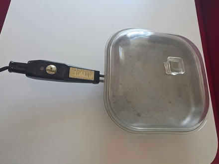 Photo of free Electric Skillet (Wallingford) #1