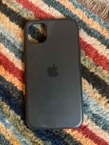 Photo of free iPhone 11 Cover (Burbage SK17) #2
