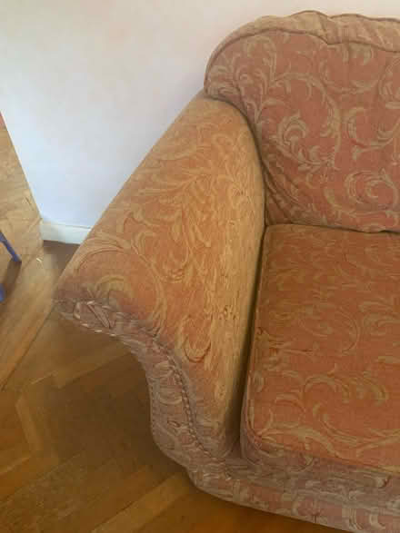 Photo of free Sofa (Dawes Green RH2 8 NP) #2