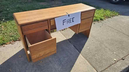 Photo of free Desk (Philomath) #1