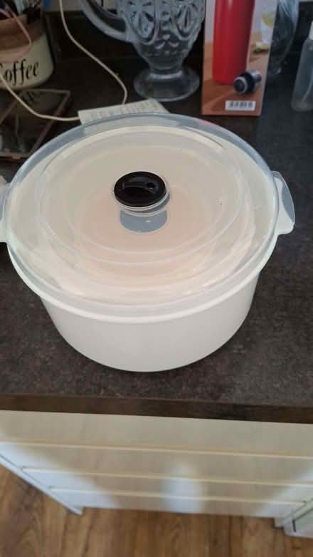 Photo of free 3 nested microwave pots (Charminster BH8) #2
