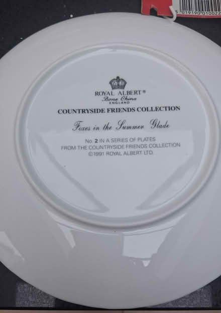 Photo of free Royal Albert 1991 plate collection (oldham OL9) #4