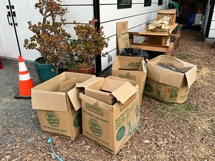 Photo of free cardboard BOXES (San Jose Rose Garden) #1