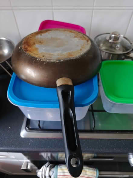 Photo of free fry pan (Surrey Quays SE8) #2