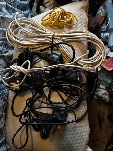 Photo of free Bundle of wires (Gillingham ME7) #1