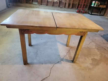 Photo of free Retro scalloped coffee table (San luis obispo) #2
