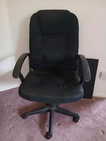 Photo of free Offce chair (wantage Oxfordshire OX12) #1