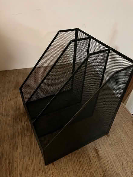 Photo of free Magazine rack (Hertford SG14) #2