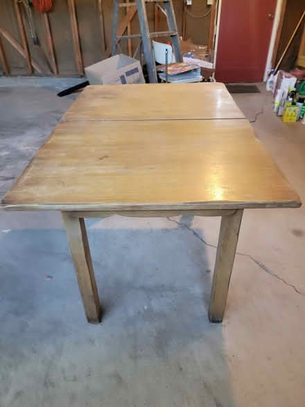 Photo of free Retro scalloped coffee table (San luis obispo) #1