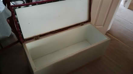 Photo of free Ottoman (Burgess Hill) #1