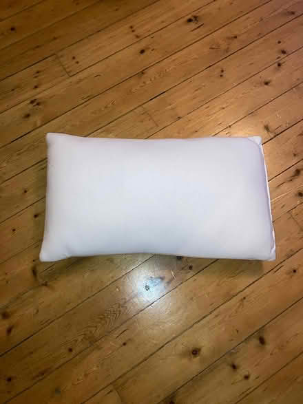 Photo of free Foam Pillow (Islington EC1) #1