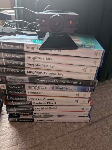 Photo of free PS2 games, camera and microphones (Vale LA1) #1