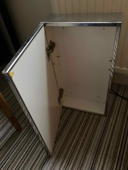 Photo of free Bathroom cabinet & accessories (Edinburgh EH5) #3