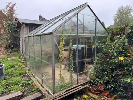 Photo of free Greenhouse (Banstead) #4