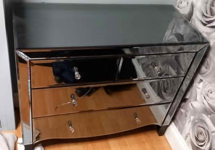 Photo of free Floor standing mirrored drawer unit (Horndon On The Hill SS17) #1