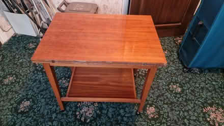 Photo of free Table on wheels with extending top (Bexleyheath DA6) #4