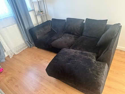 Photo of free Right corner sofa black (LE2 4qd) #2
