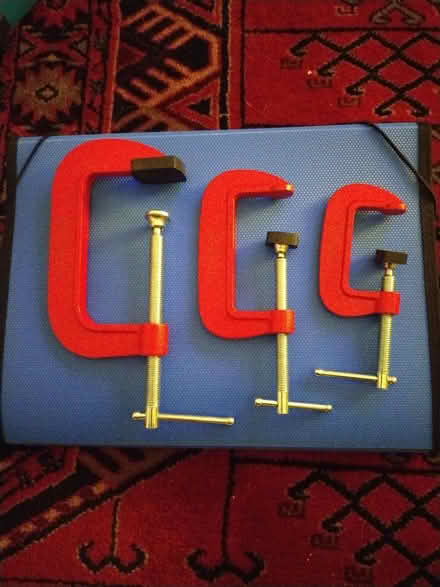 Photo of free 3 Clamps (Shinfield RG2) #1