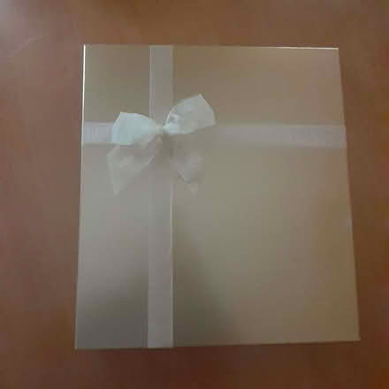 Photo of free Gift Box (Kidlington OX5) #1