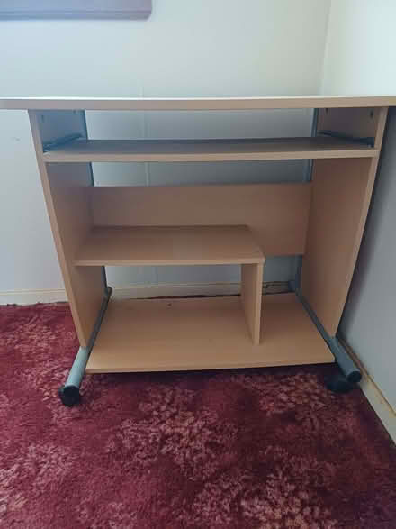Photo of free Computer desk. (Dunfermline KY11) #1
