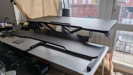 Photo of free standing desk riser (homerton E9) #1