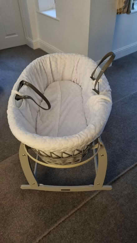 Photo of free Moses basket and stand (Kings Langley) #1