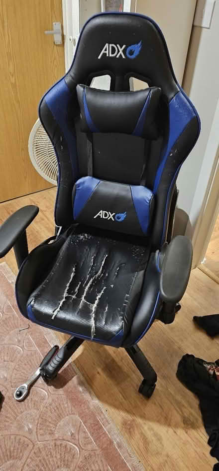 Photo of free Gaming chair (Fenny Stratford MK17) #4