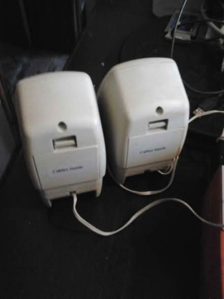 Photo of free Computer speakers (Staines-upon-Thames TW18) #2