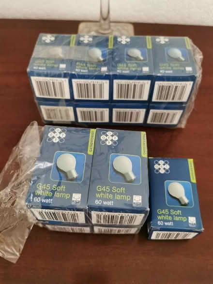 Photo of free G45 soft white bayonet fitting bulbs (Newnham RG27) #1