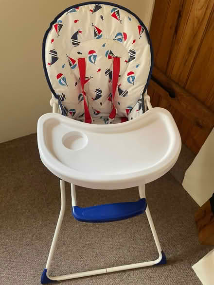 Photo of free Childs high chair (Colscott, near Holsworthy EX22) #2