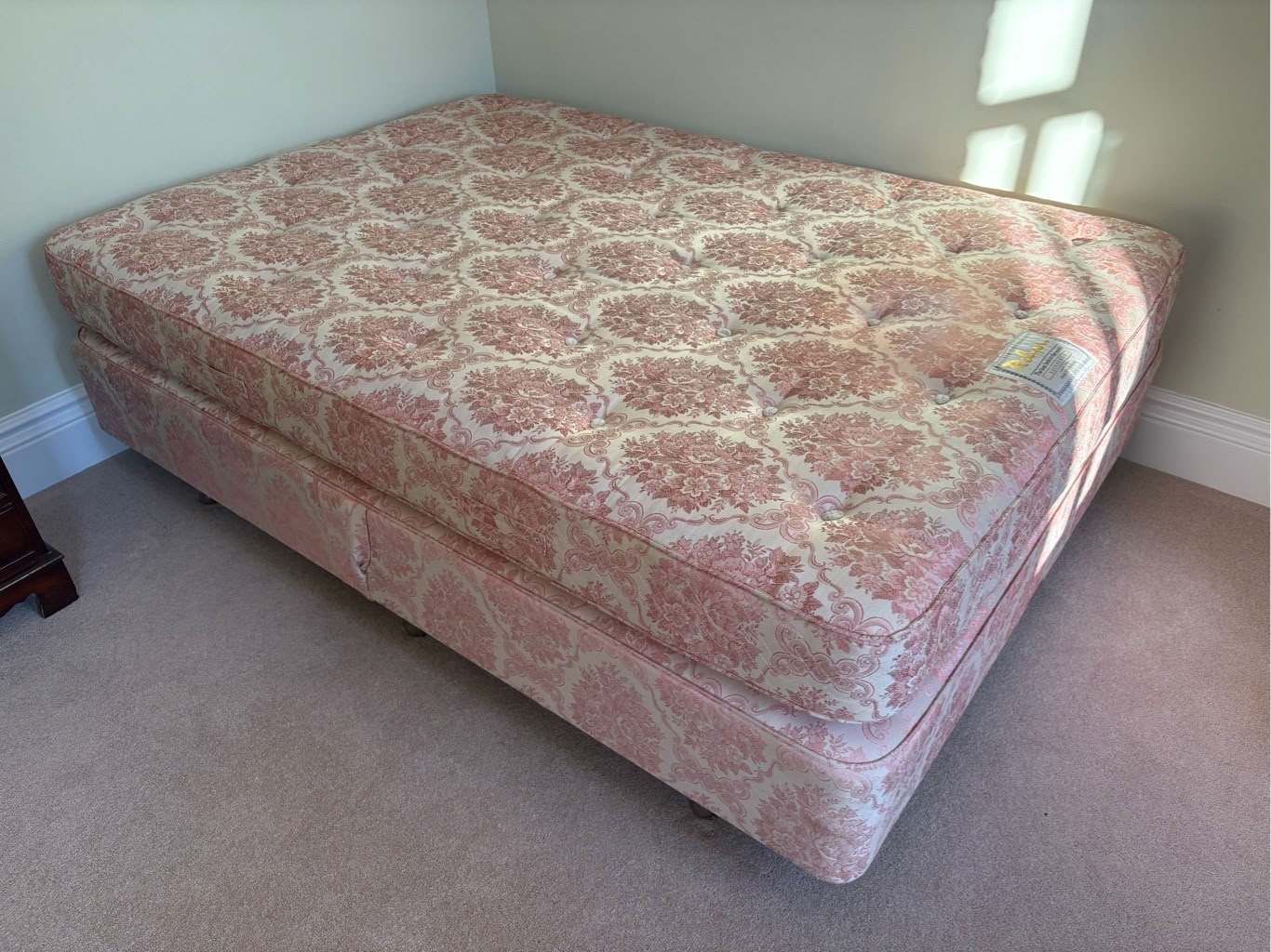 Free: Double bed (Frant TN3) - Crowborough Freegle