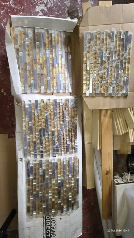 Photo of free Mosaic Tiles (Tilehurst, Reading RG31) #2
