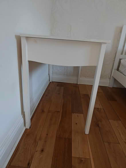 Photo of free Mia white desk from Argos (Surrey Quays SE8) #2