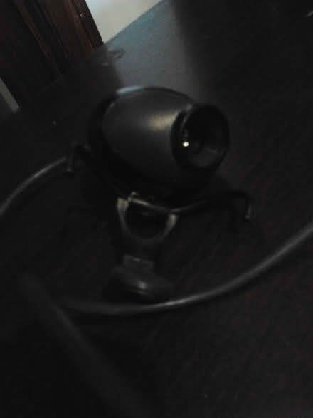 Photo of free Logitec USB web cam (Staines-upon-Thames TW18) #2