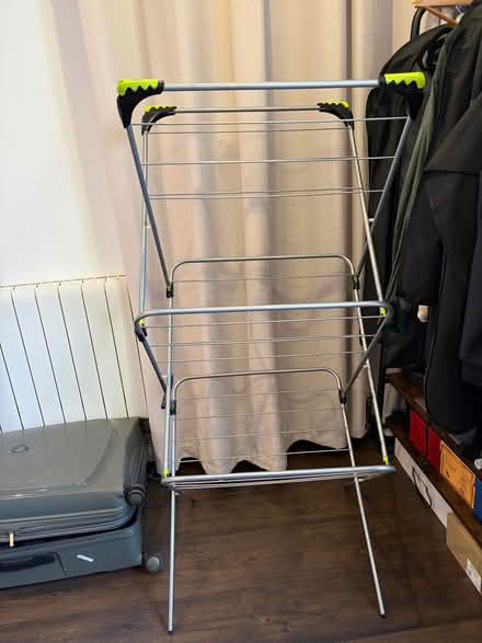 Photo of free Drying rack - 1 side broken (King's Cross N1) #2