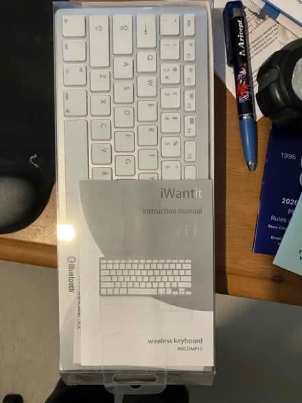 Photo of free IWantit wireless keyboard (Wivenhoe CO7) #1