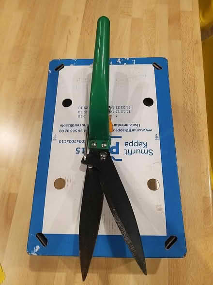 Photo of free Sideways shears? (Penwortham PR1) #1
