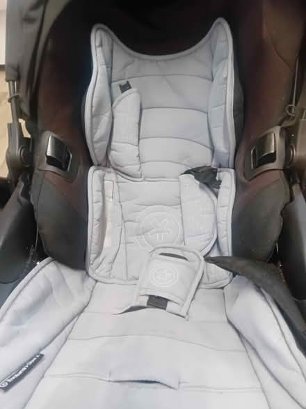Photo of free Car seat size 1 / 2 (Ripponden HX6 4AE) #3