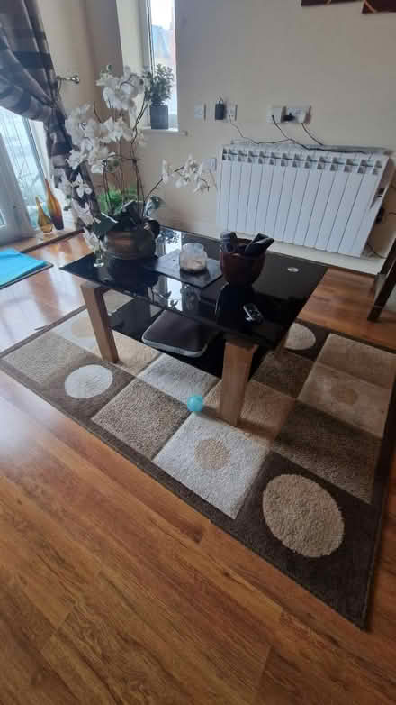 Photo of free cofe Table (Kennington SE11) #1