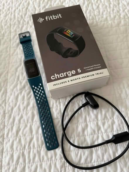 Photo of free Fitbit charge 5 (Pleasanton) #1