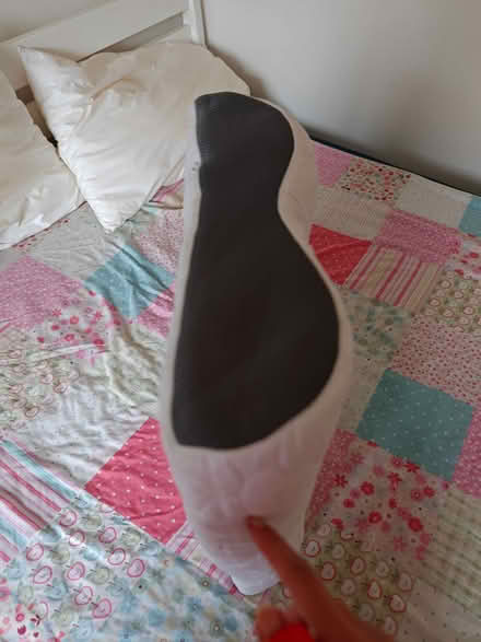 Photo of free foam pillow (Surrey Quays SE8) #2