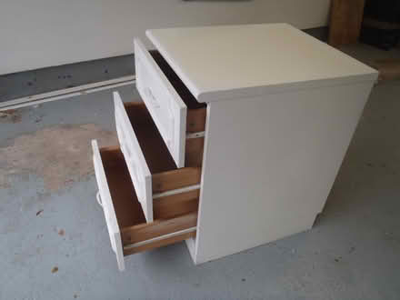 Photo of free Bedside Cabinets (Bromsgrove B61) #2