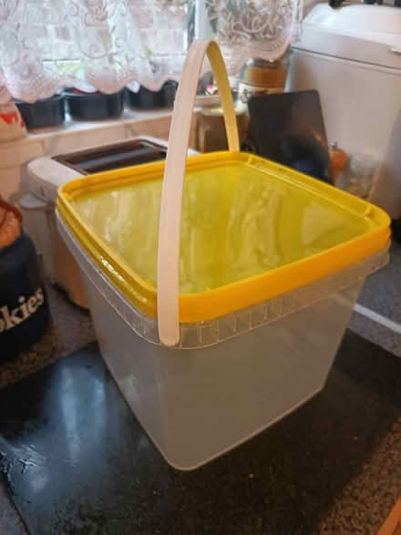 Photo of free Plastic bucket (St Nicholas SG1) #2