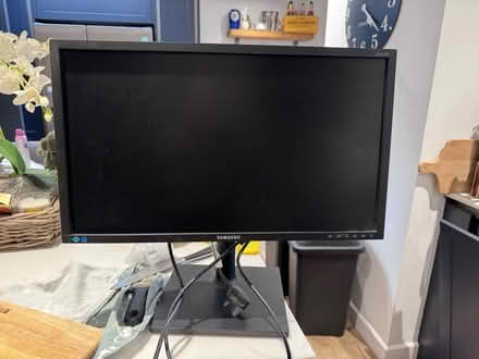 Photo of free Samsung Monitor (Horringer rd IP33) #1