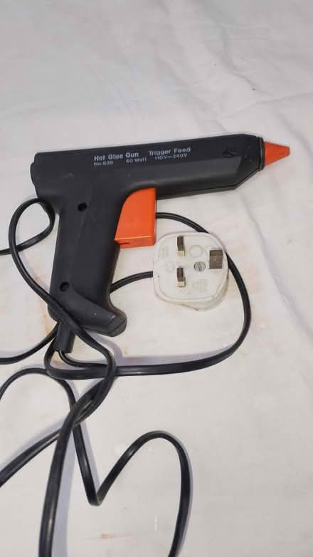 Photo of free Glue Gun with glue sticks (Ruislip HA4) #1