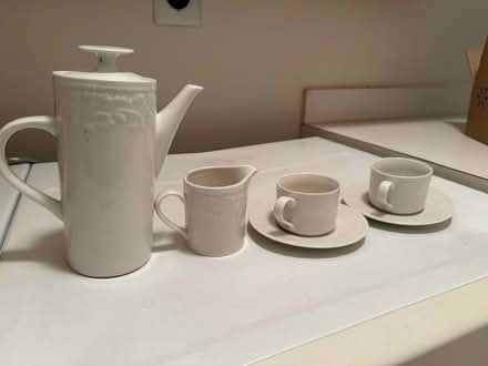 Photo of free Coffee cups with ceramic pot (Colts Neck) #1