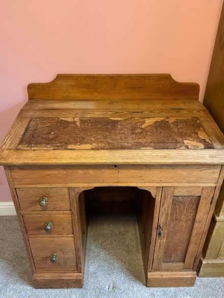 Photo of free Antique Desk (Midhurst) #1