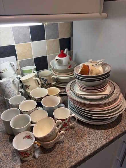 Photo of free Crockery (Boughton Street ME13) #2